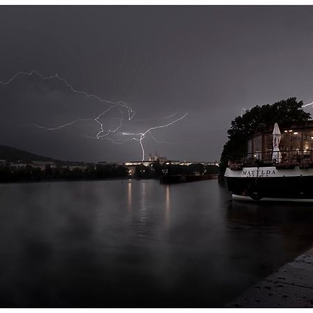 Boat Hotel Matylda Πράγα Εξωτερικό φωτογραφία