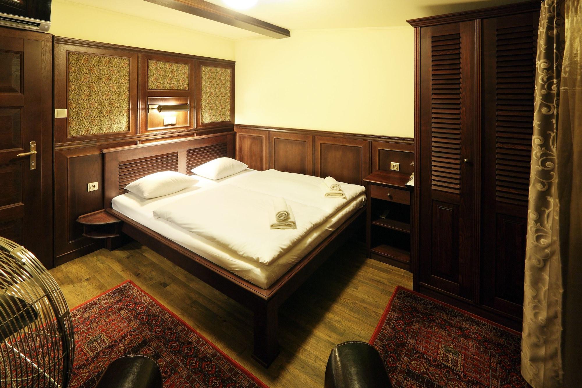 Boat Hotel Matylda Πράγα Εξωτερικό φωτογραφία