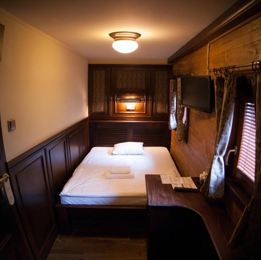 Boat Hotel Matylda Πράγα Εξωτερικό φωτογραφία